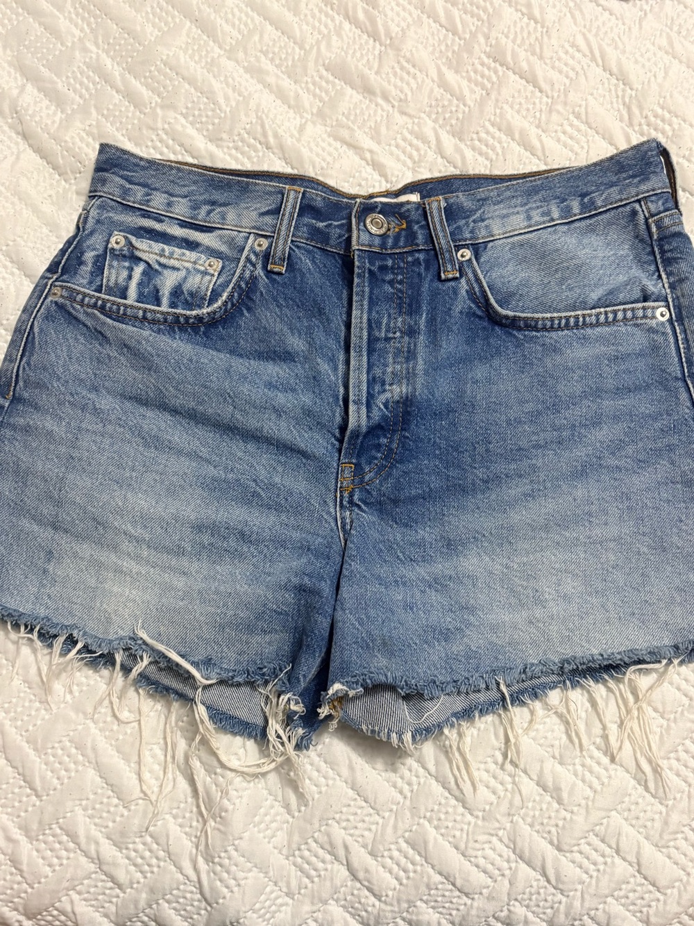 Zara Light Blue Frayed Hem mid rise Denim Shorts